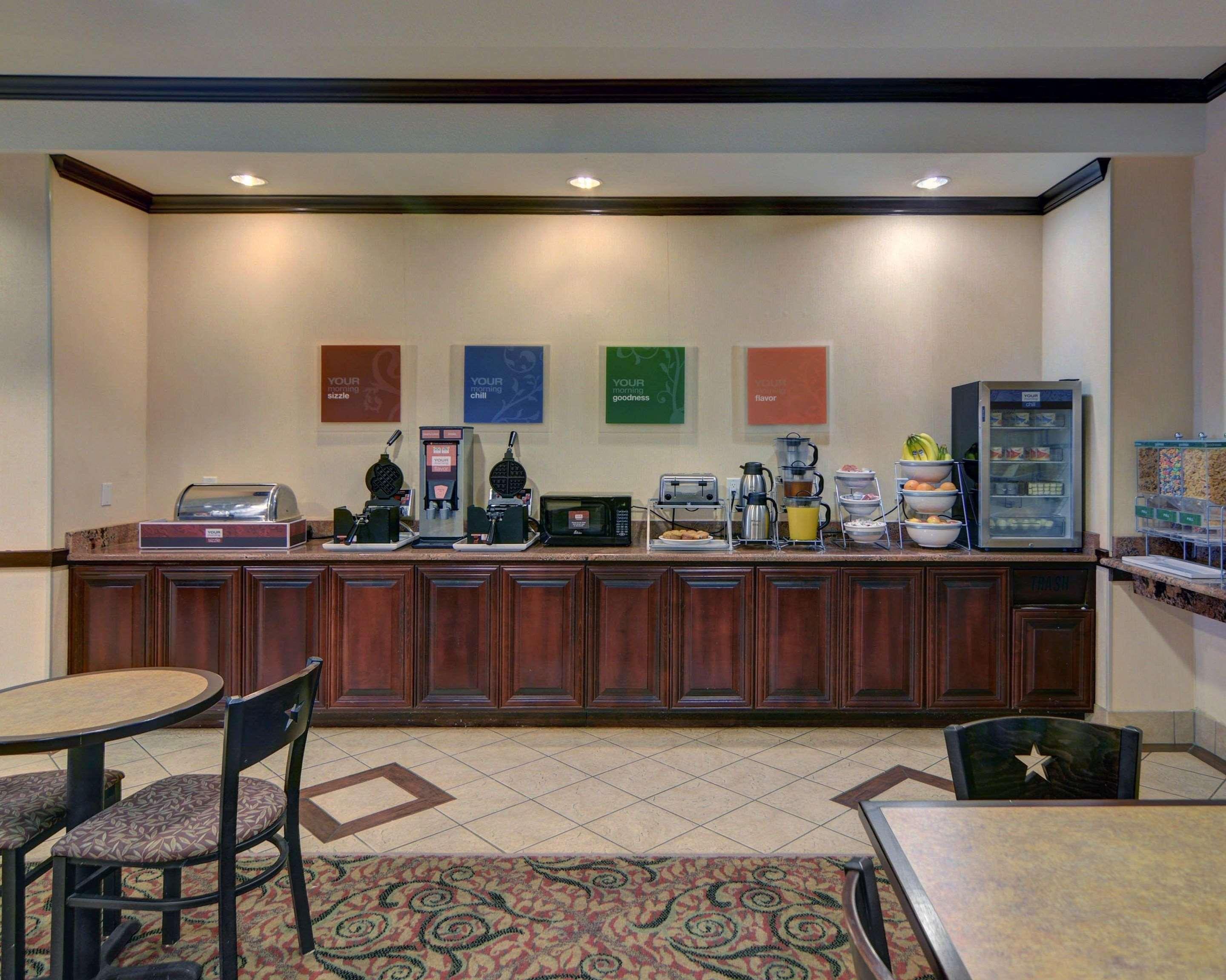 Comfort Suites Fort Worth South Экстерьер фото