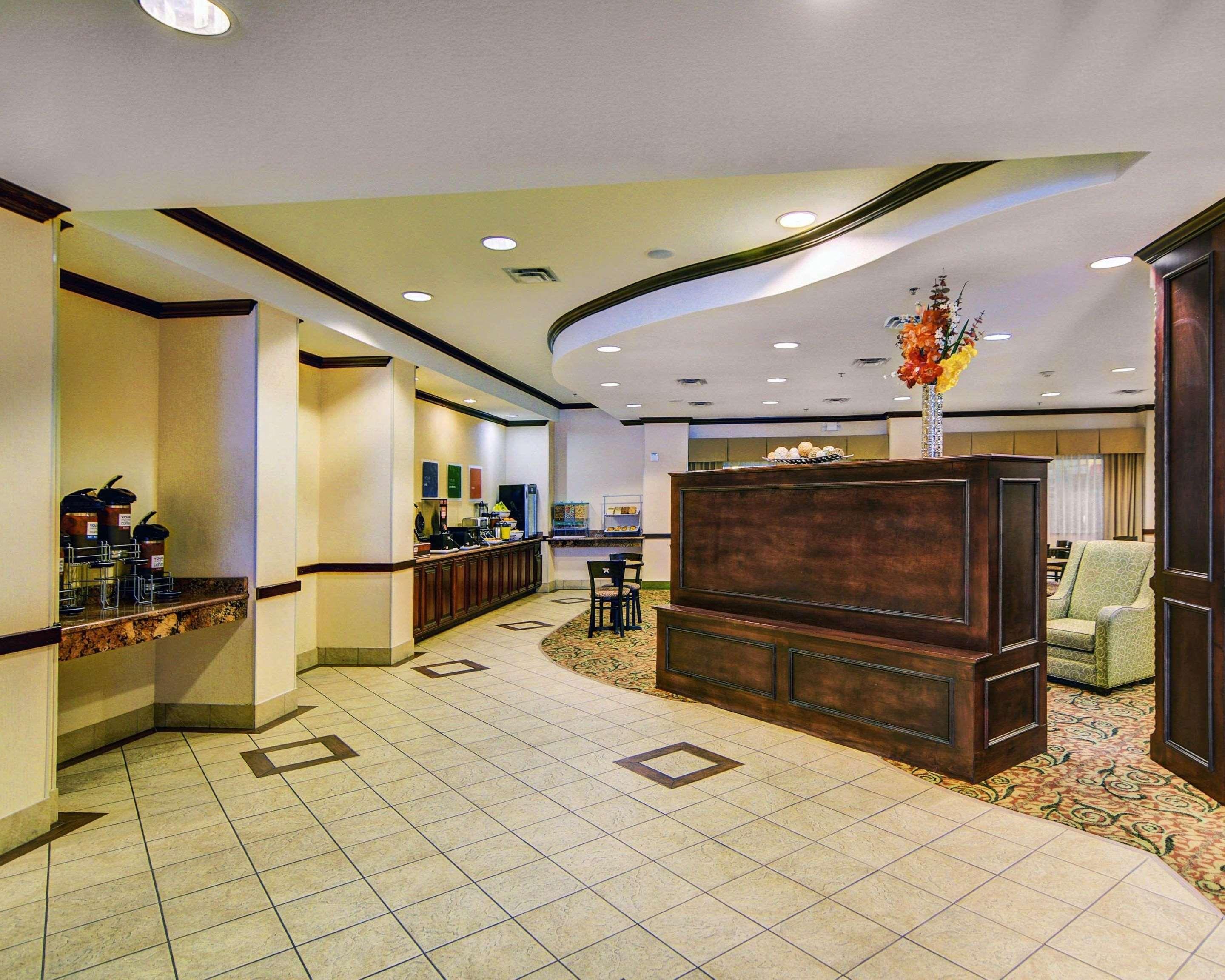 Comfort Suites Fort Worth South Экстерьер фото
