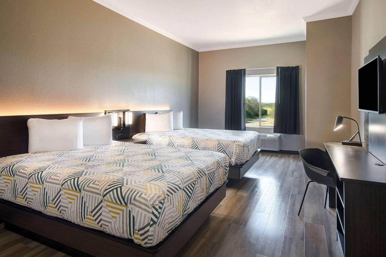Comfort Suites Fort Worth South Экстерьер фото